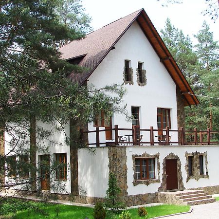 Pershyi Kordon Tourist Complex Hotel Medvedevka ภายนอก รูปภาพ